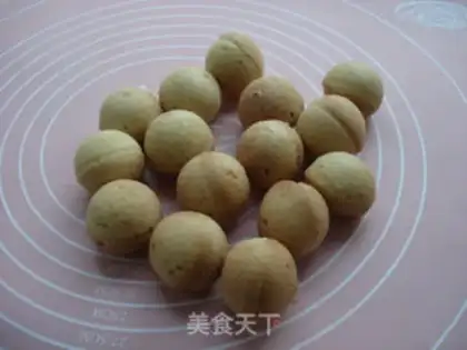 Make Lollipop cake step 7