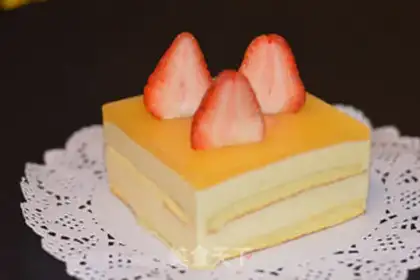 Make Yogurt mango mousse step 18