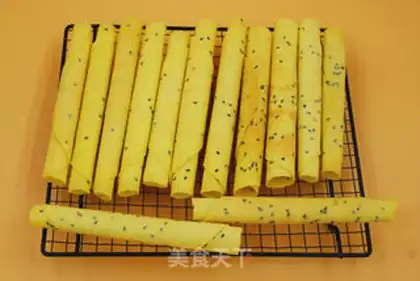 Make Sesame egg rolls step 10