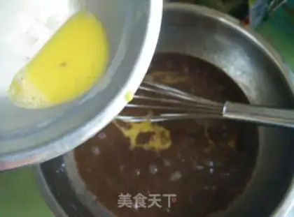 Make Chocolate chestnut cake step 2