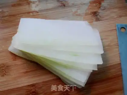 Make Crystal melon rolls step 1