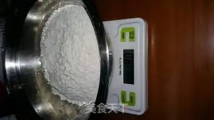 Make Cream and fruit step 0