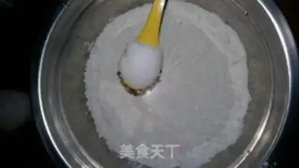 Make Cream and fruit step 1