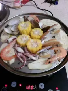 Make Seafood steam pan step 2