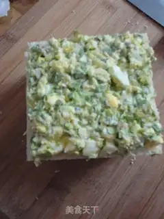 Make Egg sandwich step 5