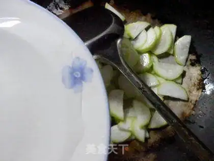 Make Two fresh snow veggies are on fire step 5