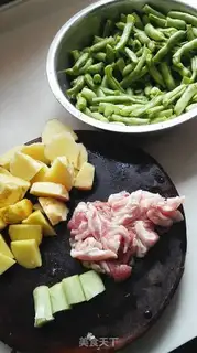 Make Potato sauerkraut step 0