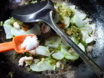 Make Two fresh snow veggies are on fire step 8