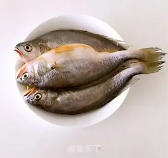 Make Soy yellowfish step 0