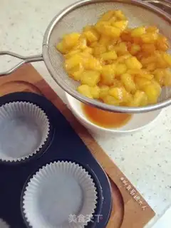 Make Caramel pineapple step 8