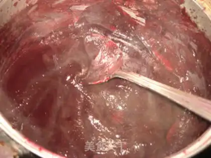 Make Strawberry saloon sauce step 4