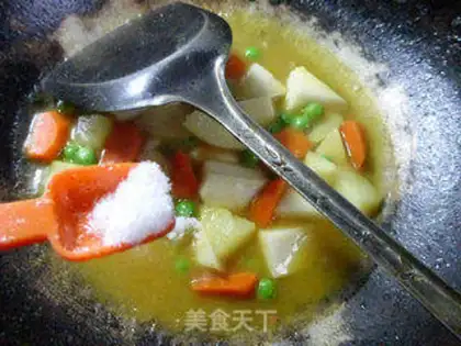 Make Curry potatoes step 6