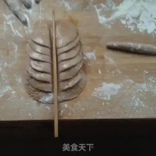 Make Flower buns step 4