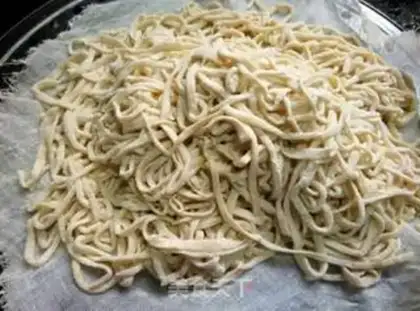 Make Old Beijing noodles step 0