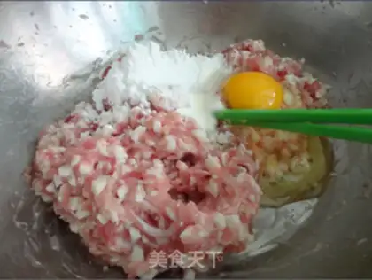 Make Cracker fried meat step 2