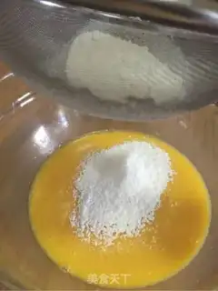 Make A thousand-story strawberry cake step 6