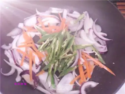 Make Onion fried hog skin step 14