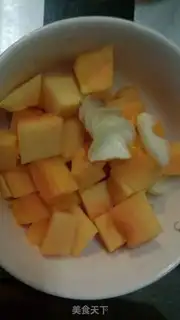 Make The papaya silver spoon step 1