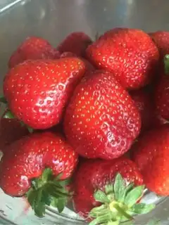 Make A thousand-story strawberry cake step 13