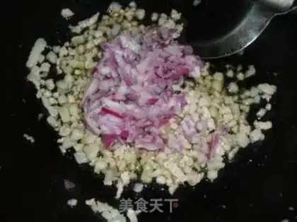 Make Tomato sauce and pasta step 5