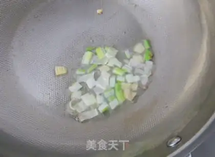 Make Scrambled eggs step 4