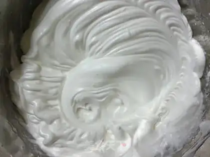 Make Tea and cherry cream rolls step 9