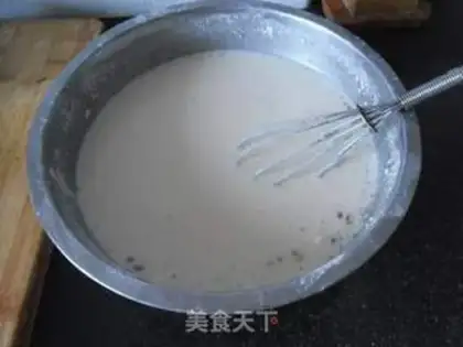 Make Onion omelet step 1