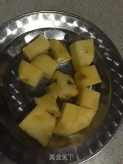 Make Pineapple pigeon step 1