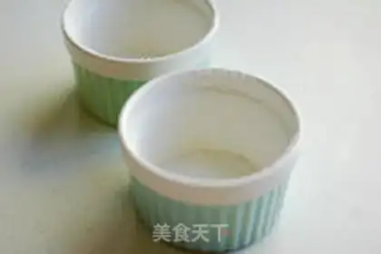 Make Vanilla cuffle cake step 0