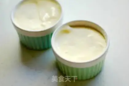 Make Vanilla cuffle cake step 6