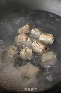 Make Mountain medicine, bone soup step 3
