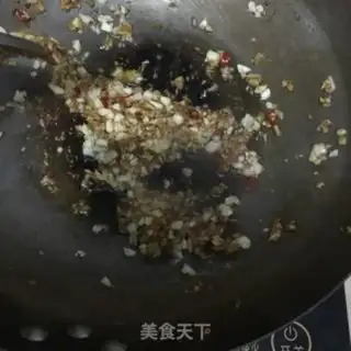 Make A garlic fan scallop step 4