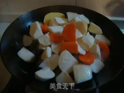 Make Poppy potato stew step 3