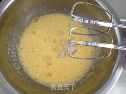 Make Little yolk cookies step 3