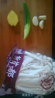 Make Clear the seafood mushrooms step 0
