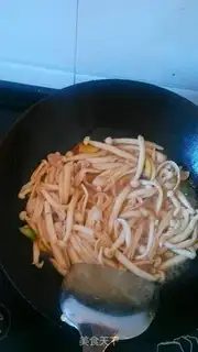 Make Clear the seafood mushrooms step 3