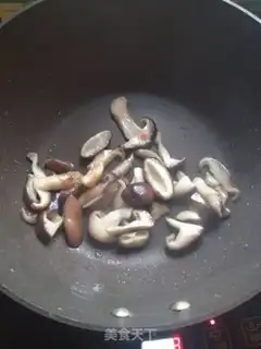 Make Innovative meat rice step 16