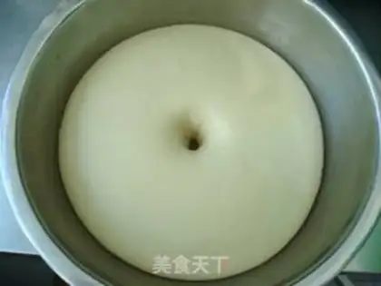 Make Pure red bean braid toast step 4