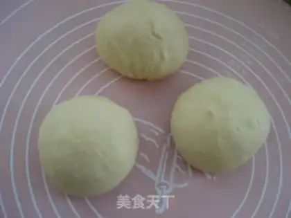 Make Pure red bean braid toast step 6