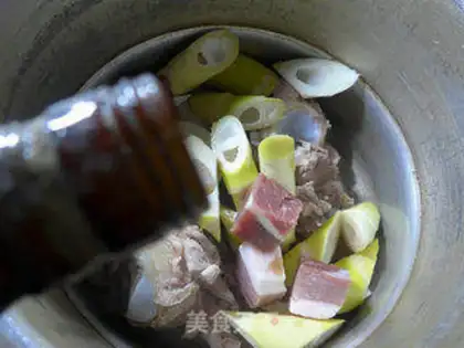 Make Salt Thunder Bones soup step 6