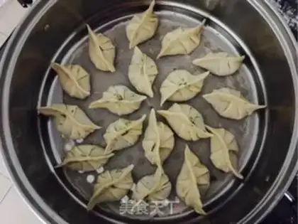 Make Porridge pork dumplings step 6