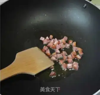 Make Pineapple rice step 3