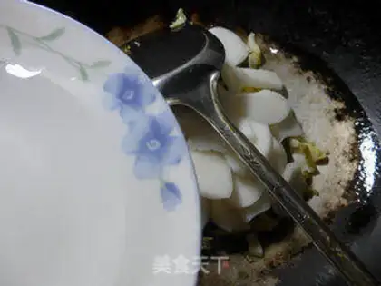 Make Snow pickles are hot step 4