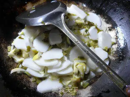 Make Snow pickles are hot step 5
