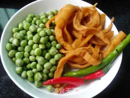 Make # Rhods dry and fried peas # step 0