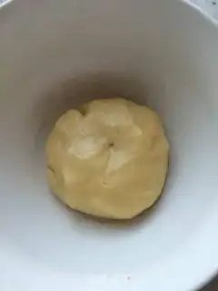 Make Bean sesame pancakes step 3