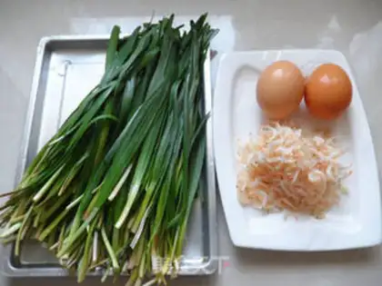 Make Shrimp-covered eggs step 0