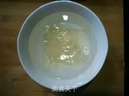 Make Strawberry Mustilamisu step 1