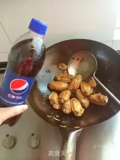 Make Coke chicken wings step 6