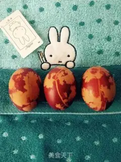 Make Flowered eggs step 8
